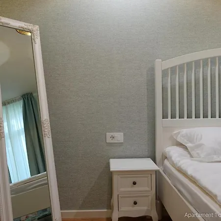 Republicii Apartment
